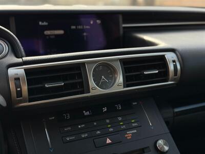 2016 Lexus IS 300   - Photo 14 - North Hills, CA 91343