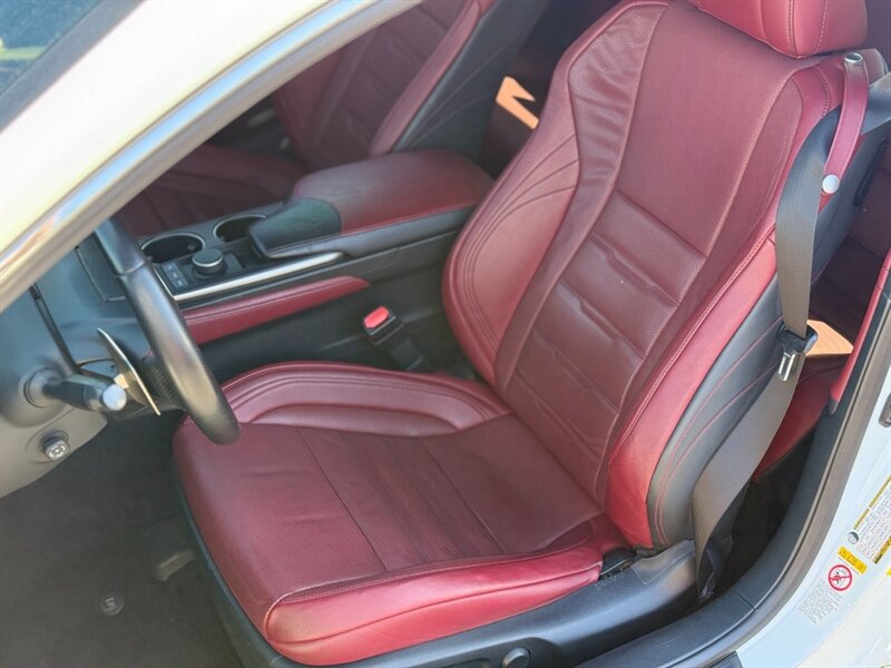 2017 Lexus RC 200t - Photo 8 - North Hills, CA 91343