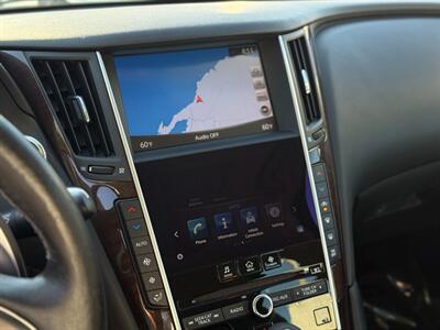 2015 INFINITI Q50   - Photo 12 - North Hills, CA 91343