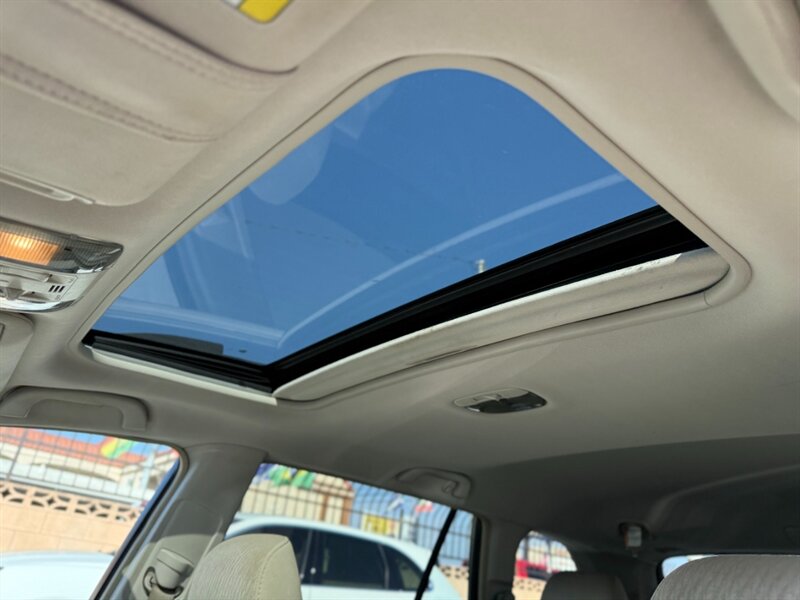 2012 Subaru Outback 2.5i Premium   - Photo 17 - North Hills, CA 91343