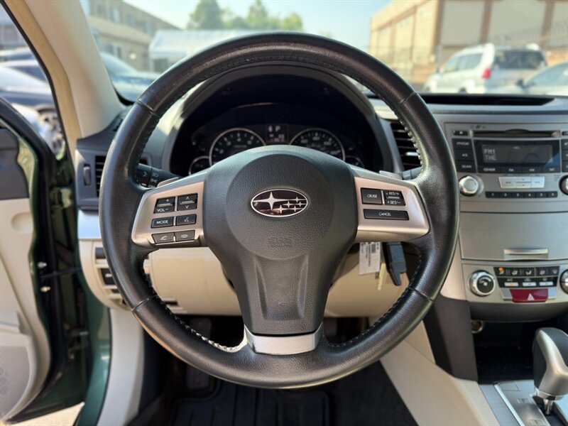 2012 Subaru Outback 2.5i Premium   - Photo 16 - North Hills, CA 91343