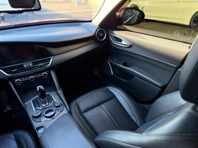 2018 Alfa Romeo Giulia Ti   - Photo 20 - North Hills, CA 91343