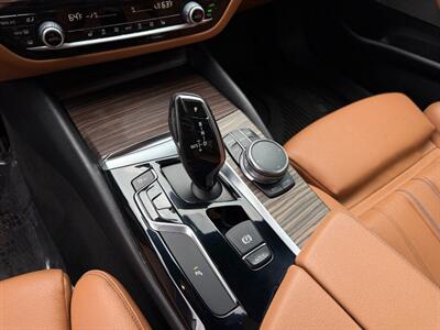 2018 BMW 540i   - Photo 8 - North Hills, CA 91343