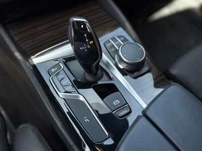 2018 BMW 540i - Photo 9 - North Hills, CA 91343