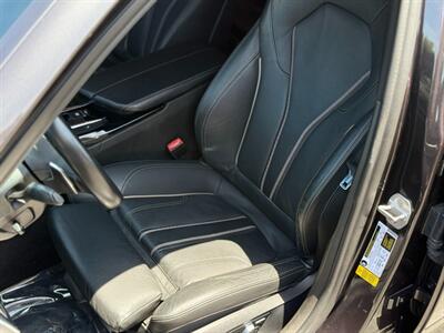 2018 BMW 540i - Photo 10 - North Hills, CA 91343