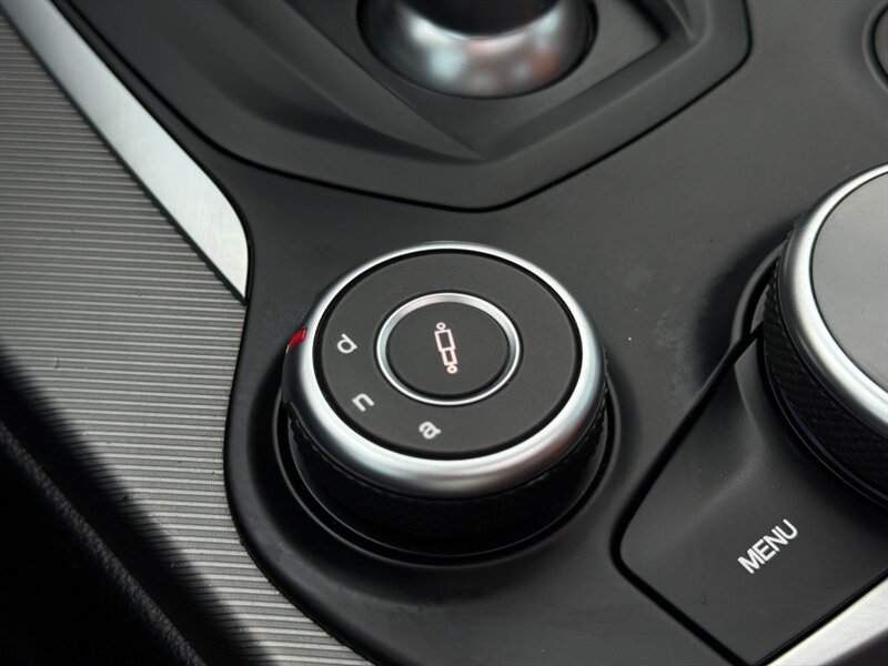 2018 Alfa Romeo Giulia Ti - Photo 17 - North Hills, CA 91343