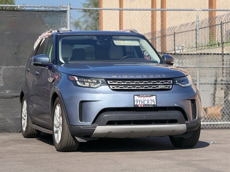 2018 Land Rover Discovery HSE   - Photo 1 - North Hills, CA 91343