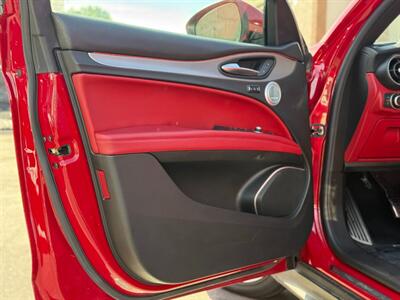 2018 Alfa Romeo Stelvio Ti Sport   - Photo 14 - North Hills, CA 91343