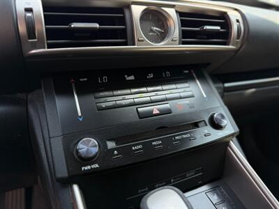 2014 Lexus IS 350   - Photo 14 - North Hills, CA 91343