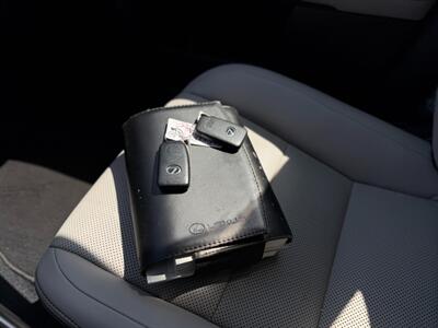 2014 Lexus IS 350   - Photo 19 - North Hills, CA 91343