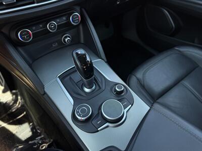 2018 Alfa Romeo Stelvio Sport   - Photo 10 - North Hills, CA 91343