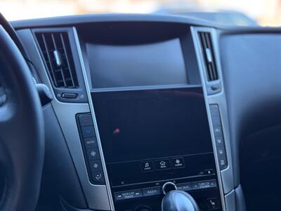 2015 INFINITI Q50 Hybrid Premium   - Photo 15 - North Hills, CA 91343