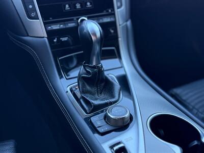 2015 INFINITI Q50 Hybrid Premium   - Photo 14 - North Hills, CA 91343