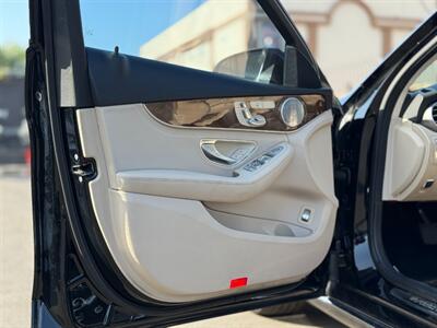 2015 Mercedes-Benz C 300   - Photo 10 - North Hills, CA 91343