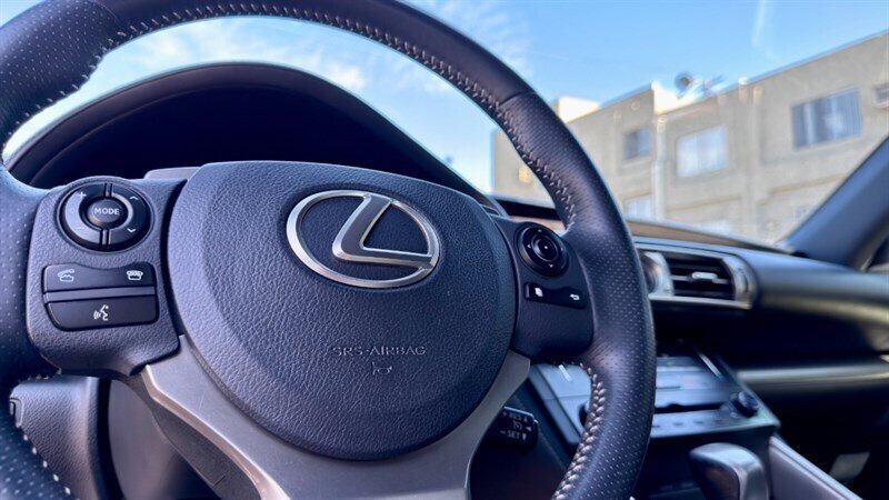 2014 Lexus IS 250 - Photo 27 - North Hills, CA 91343