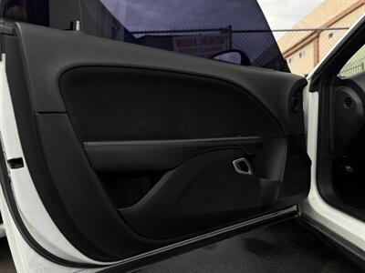 2015 Dodge Challenger SXT   - Photo 10 - North Hills, CA 91343