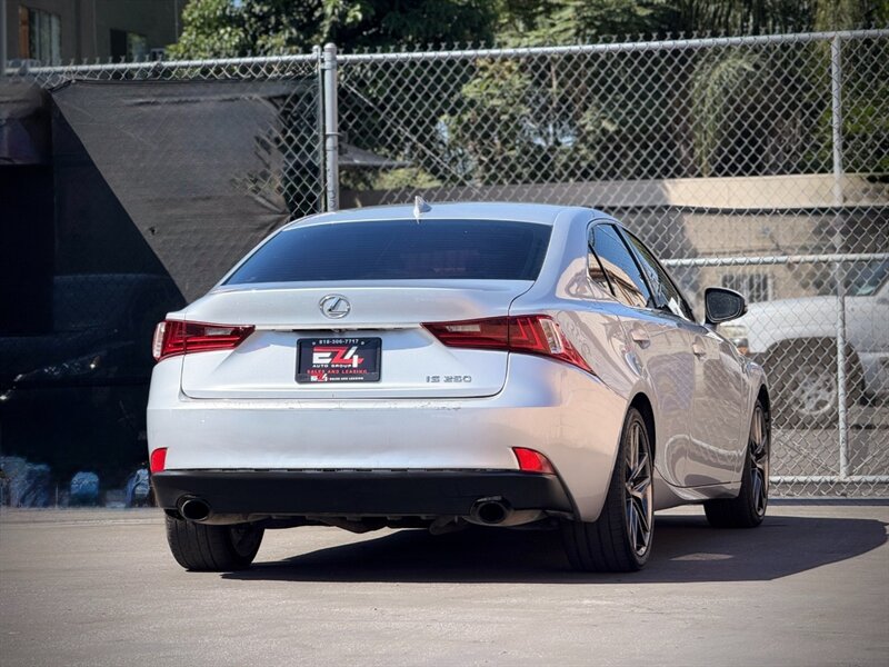 2014 Lexus IS 250   - Photo 6 - North Hills, CA 91343
