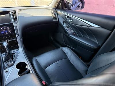 2015 INFINITI Q50   - Photo 10 - North Hills, CA 91343