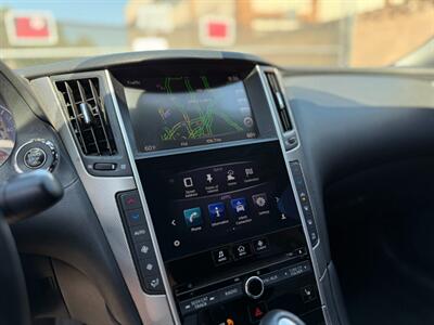 2015 INFINITI Q50   - Photo 16 - North Hills, CA 91343