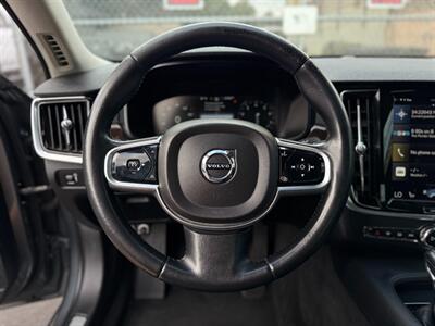 2017 Volvo S90 T5 Momentum   - Photo 18 - North Hills, CA 91343