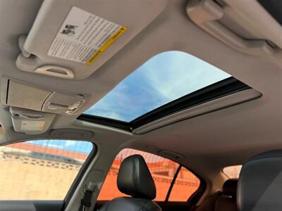 2015 INFINITI Q50   - Photo 15 - North Hills, CA 91343