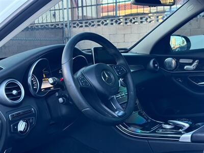 2015 Mercedes-Benz C 300   - Photo 11 - North Hills, CA 91343