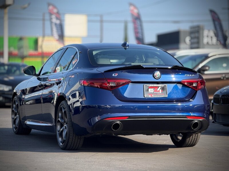 2018 Alfa Romeo Giulia Ti   - Photo 3 - North Hills, CA 91343