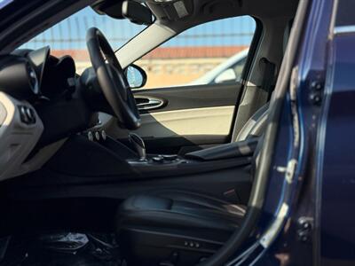 2018 Alfa Romeo Giulia Ti   - Photo 8 - North Hills, CA 91343
