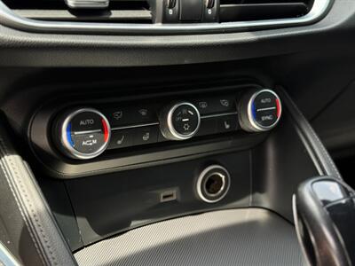 2018 Alfa Romeo Stelvio Ti Sport   - Photo 16 - North Hills, CA 91343