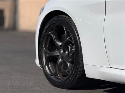 2018 Alfa Romeo Giulia Ti   - Photo 7 - North Hills, CA 91343