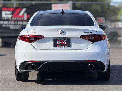 2018 Alfa Romeo Giulia Ti   - Photo 5 - North Hills, CA 91343