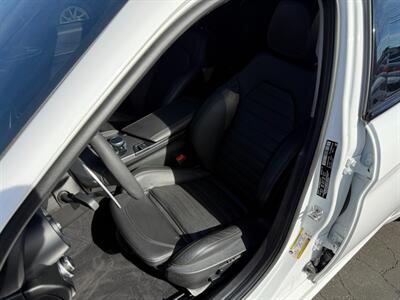 2018 Alfa Romeo Giulia Ti   - Photo 12 - North Hills, CA 91343