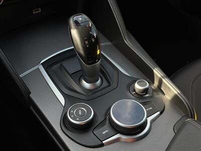 2018 Alfa Romeo Giulia Ti   - Photo 14 - North Hills, CA 91343