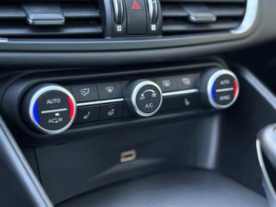 2018 Alfa Romeo Giulia Ti   - Photo 16 - North Hills, CA 91343