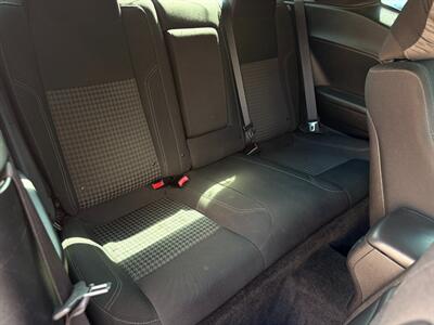 2015 Dodge Challenger SXT   - Photo 14 - North Hills, CA 91343