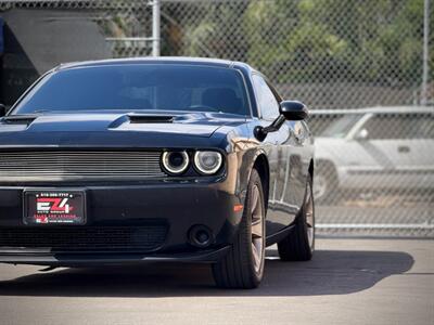 2015 Dodge Challenger SXT   - Photo 3 - North Hills, CA 91343