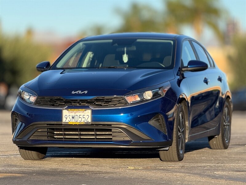 2024 Kia Forte LX   - Photo 3 - North Hills, CA 91343