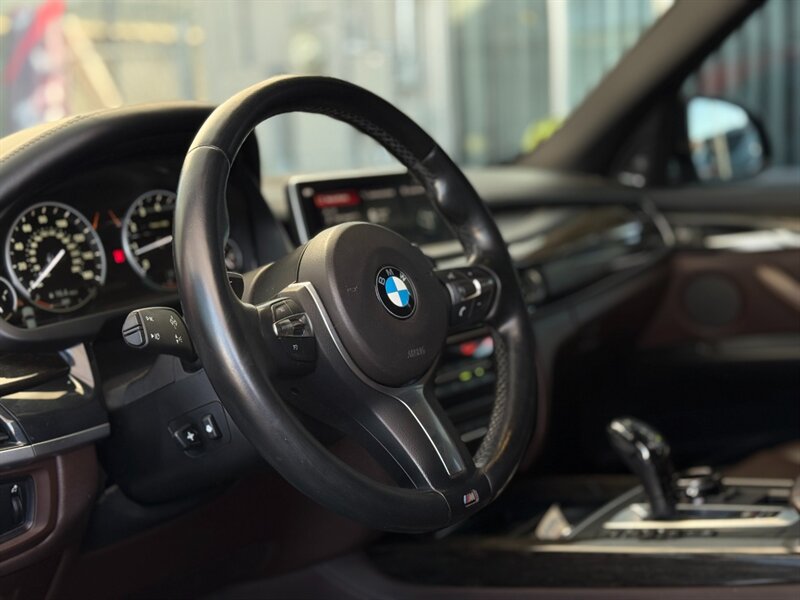 2014 BMW X5 xDrive50i - Photo 11 - North Hills, CA 91343