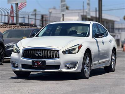 2015 INFINITI Q70 3.7 - Photo 3 - North Hills, CA 91343