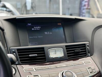 2015 INFINITI Q70 3.7 - Photo 13 - North Hills, CA 91343