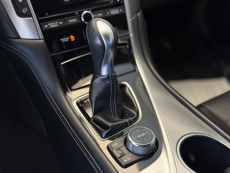 2015 INFINITI Q50 - Photo 10 - North Hills, CA 91343