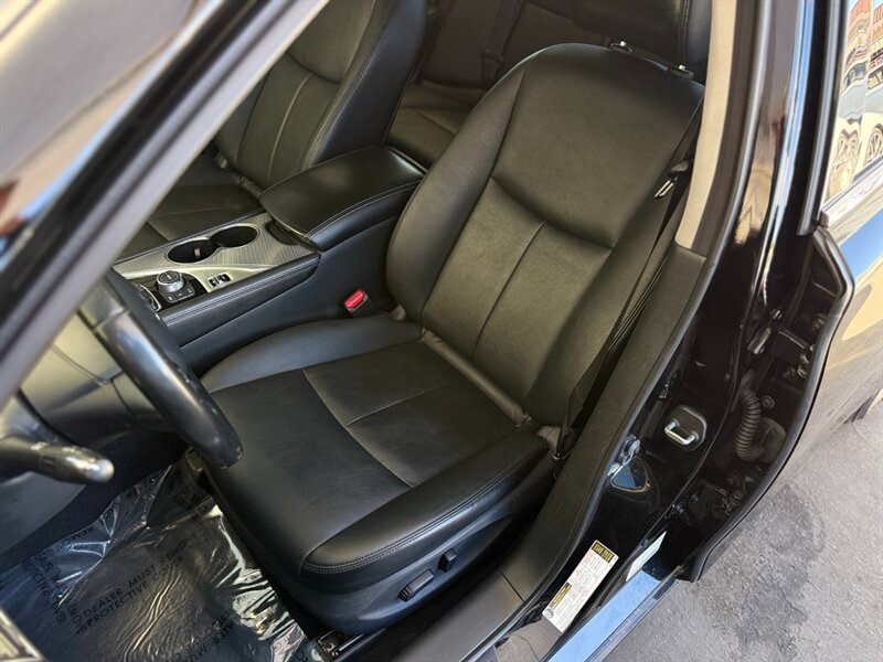 2015 INFINITI Q50 - Photo 7 - North Hills, CA 91343