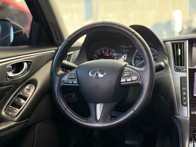2015 INFINITI Q50 - Photo 11 - North Hills, CA 91343