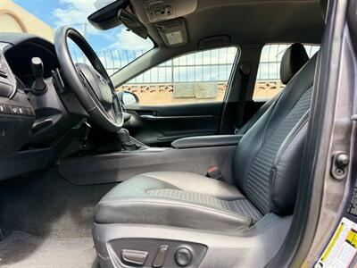 2023 Toyota Camry SE   - Photo 11 - North Hills, CA 91343