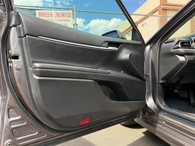 2023 Toyota Camry SE   - Photo 12 - North Hills, CA 91343
