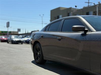 2017 Dodge Charger SXT   - Photo 7 - North Hills, CA 91343