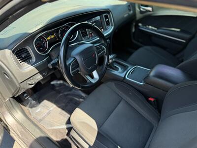2017 Dodge Charger SXT   - Photo 8 - North Hills, CA 91343