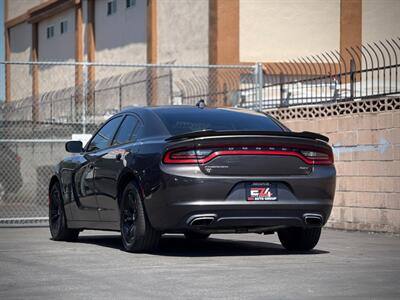 2017 Dodge Charger SXT   - Photo 3 - North Hills, CA 91343