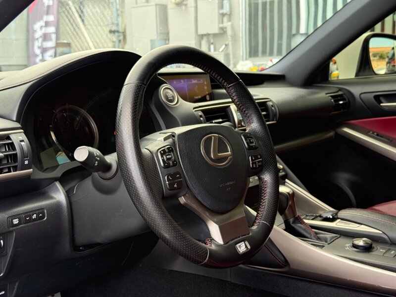 2017 Lexus IS 200t - Photo 10 - North Hills, CA 91343