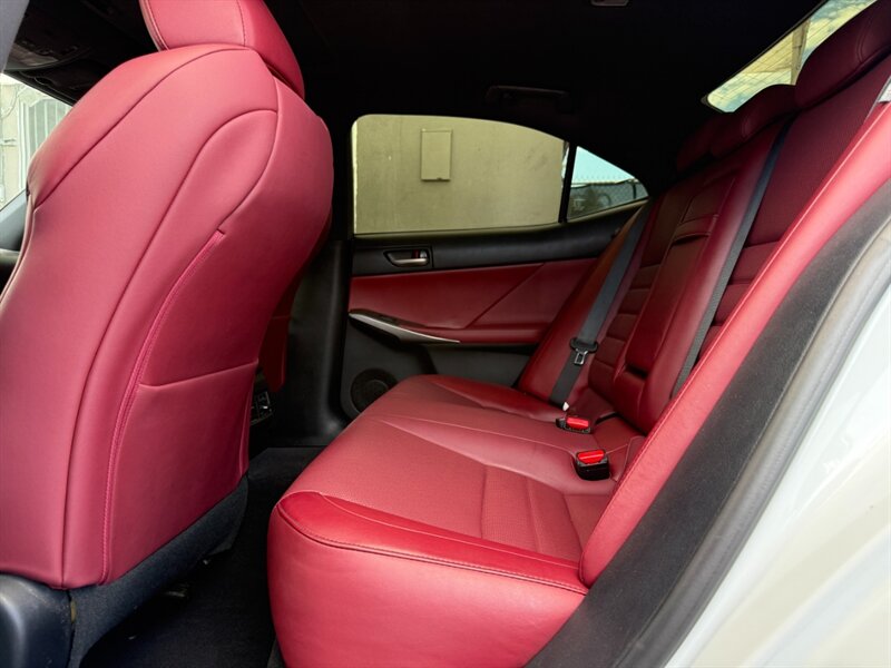 2017 Lexus IS 200t - Photo 19 - North Hills, CA 91343